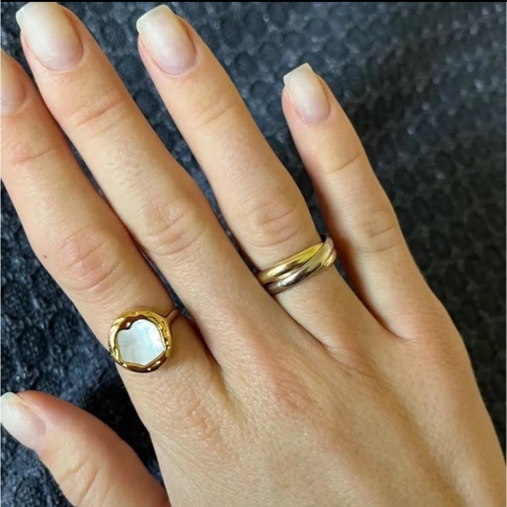 Shell Ring - Picture 4 of 4